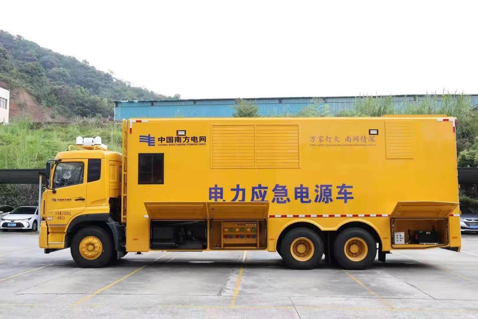 万荣安康大型柴油发电机发电车UPS电源出租租赁